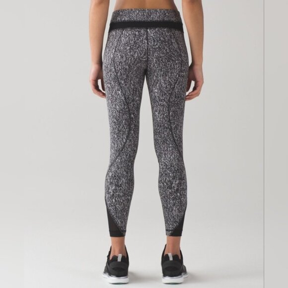 Lululemon Inspire Tight II Power Luxtreme Suited Jacquard Black White / Black - Picture 1 of 12